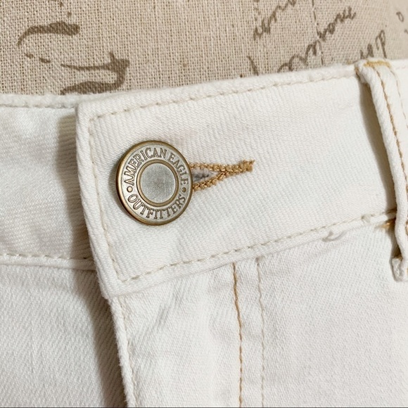 American Eagle White Distressed Denim Micro Mini - Picture 4 of 7